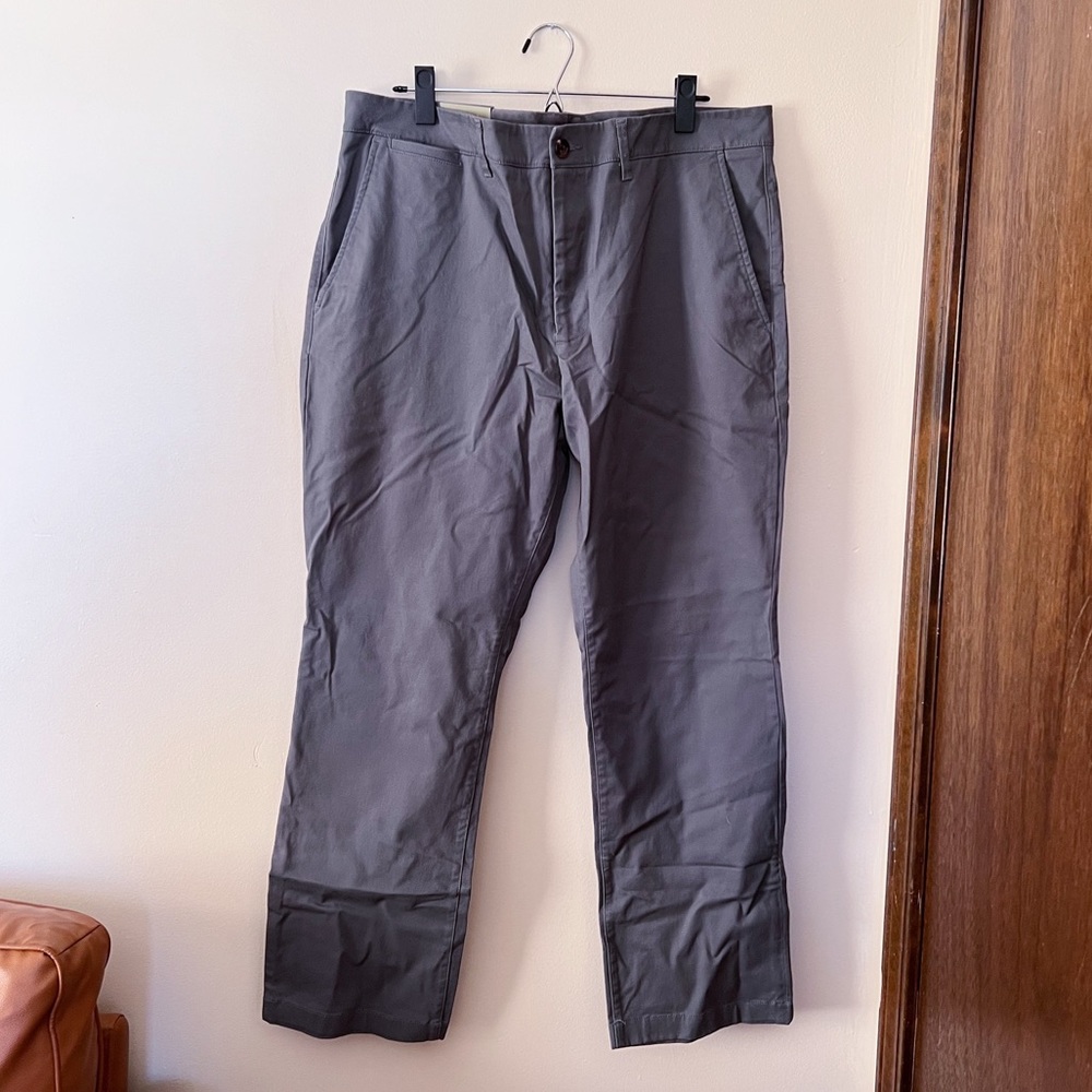 Men’s Goodfellow Straight Leg Hennepin Chinos Pants 38x30 Gray